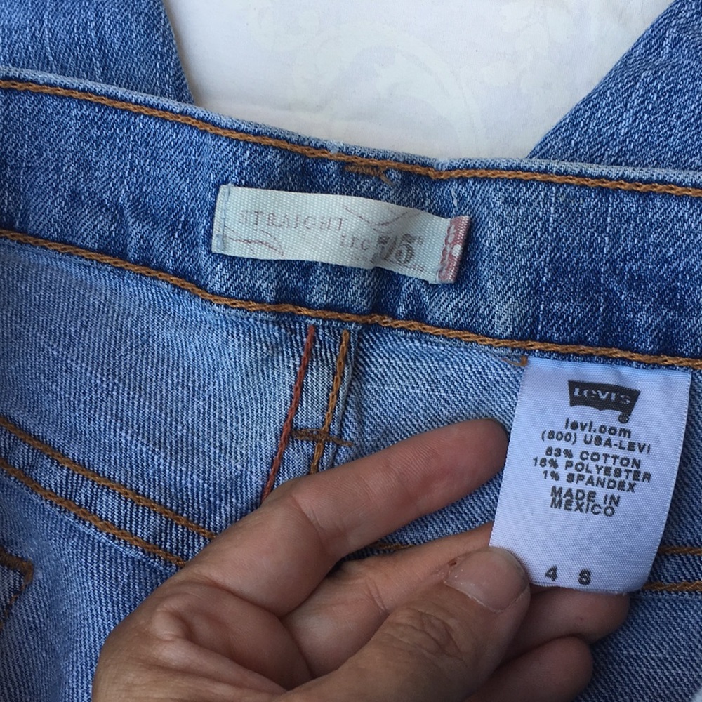 Levi’s 505 distressed denim jeans - Picture 5 of 5